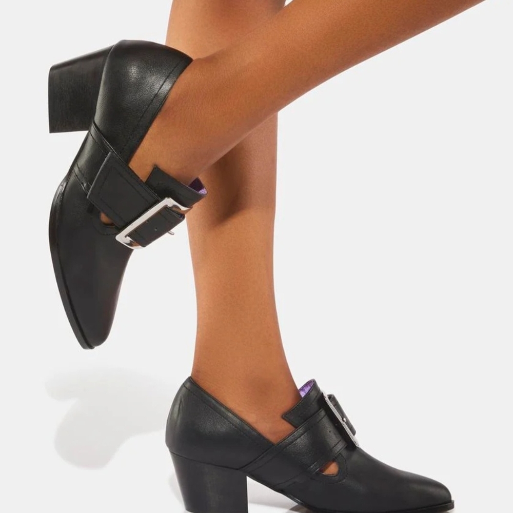 YRU Adora Black Heeled Boots with Silver Buckle 10